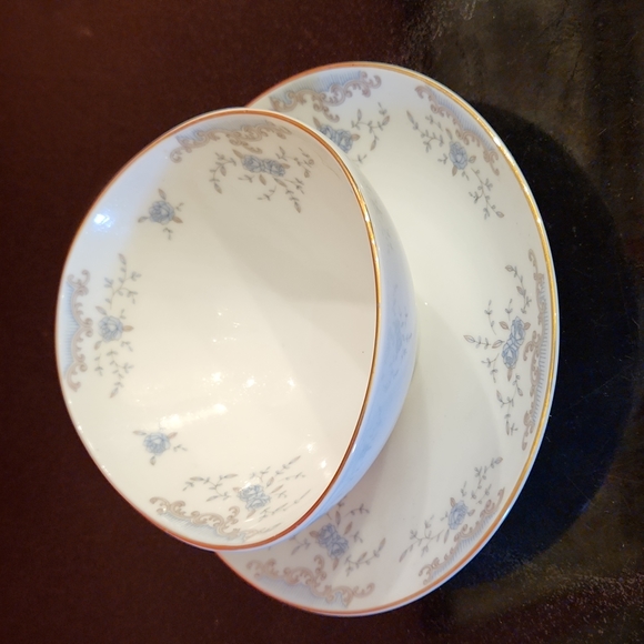 *SEVILLE GRAVY BOAT IMPERIAL CHINA - Picture 4 of 4